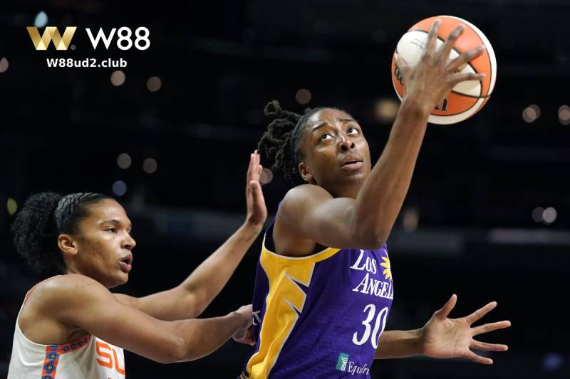 Soi kèo WNBA giữa Los Angeles Sparks vs Connecticut Sun